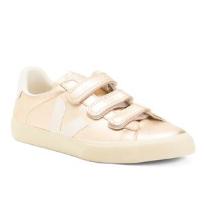 VEJA
Made In Brazil Leather Recife Logo Sneakers